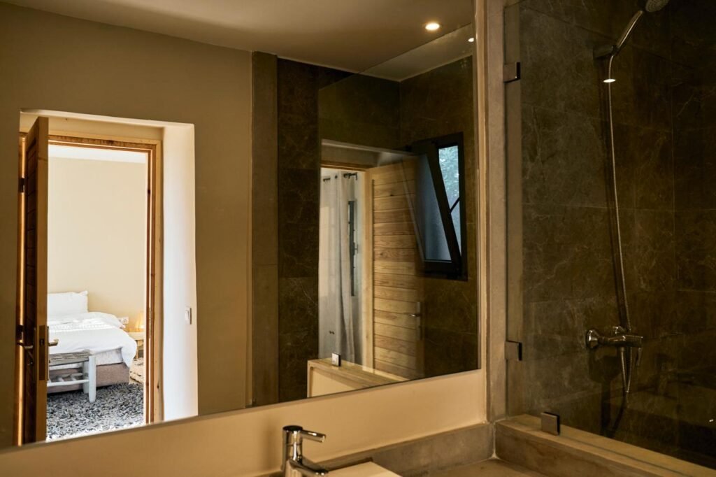 WhatsApp-Image-2024-12-23-at-17.32.36-1-1024x682